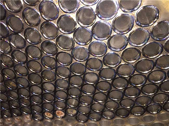 鈦管冷凝器管頭焊接成型